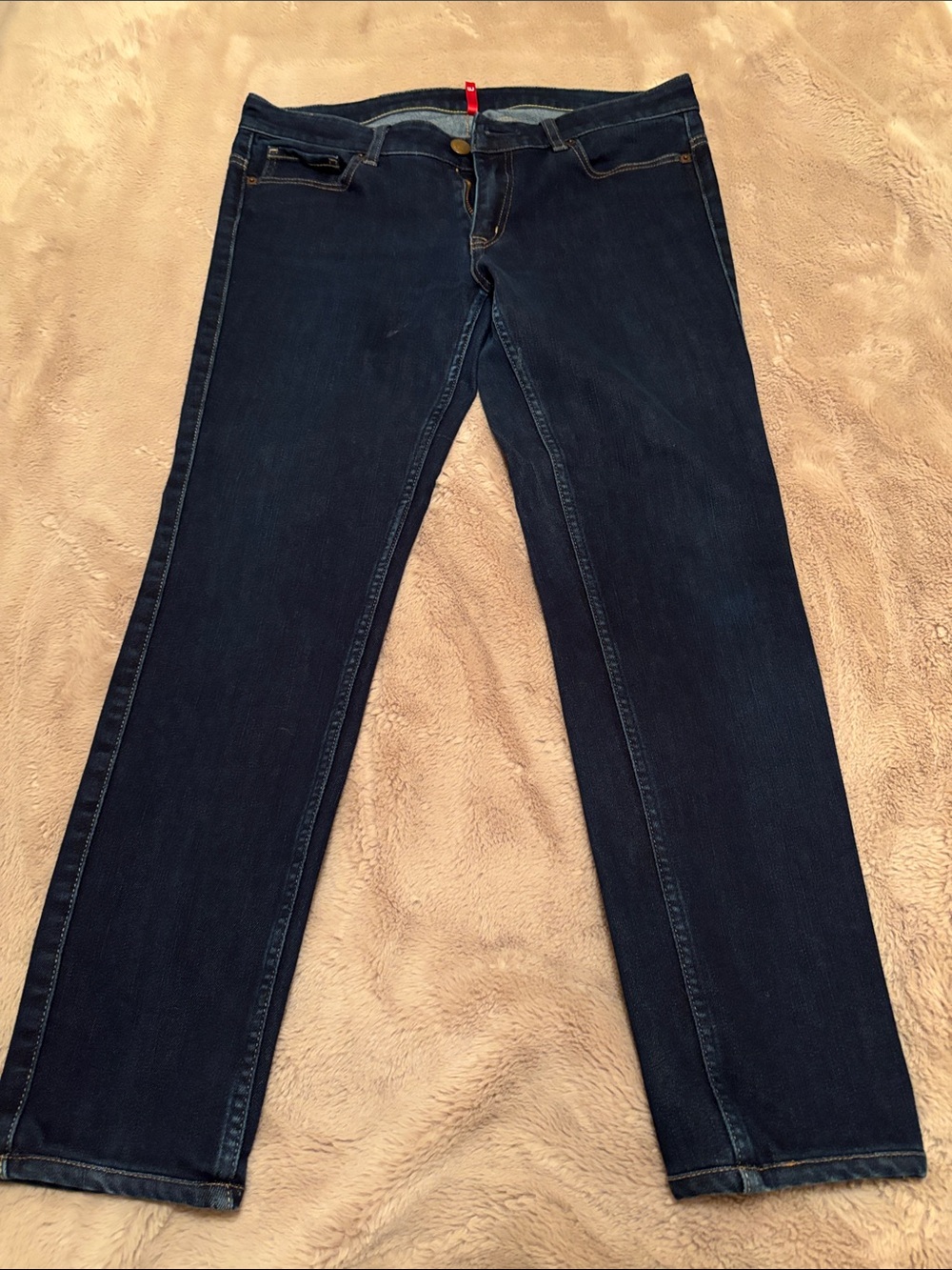 Uniqlo Dark Blue Straight-Leg Jeans